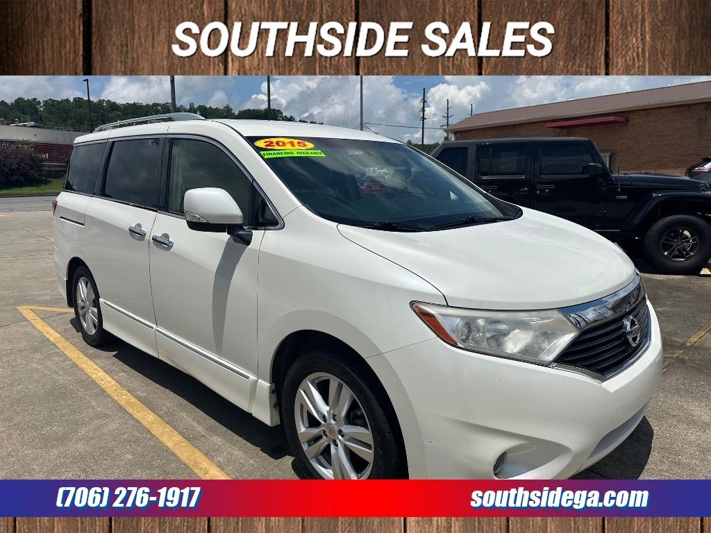 2015 Nissan Quest SL's photo